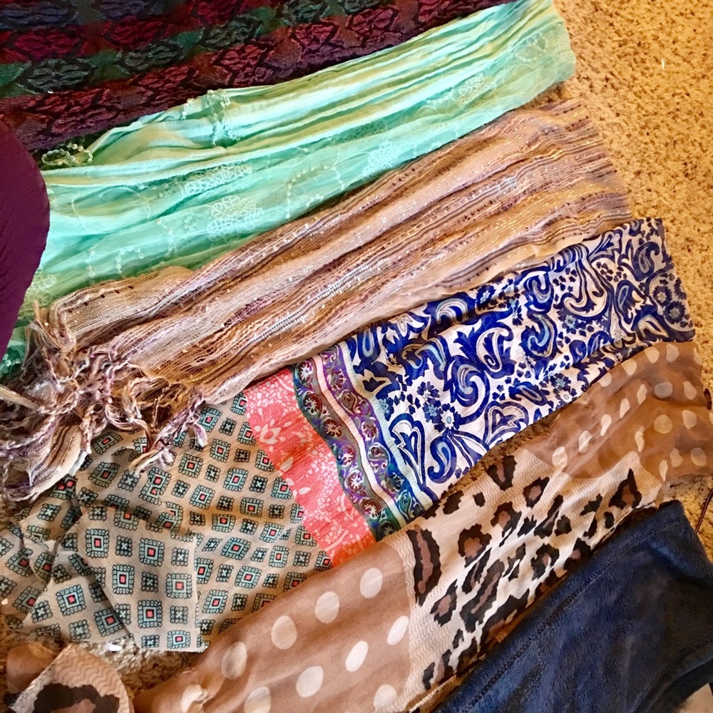 Scarves Bundle - image 1
